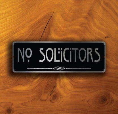 NO SOLICITORS SIGN